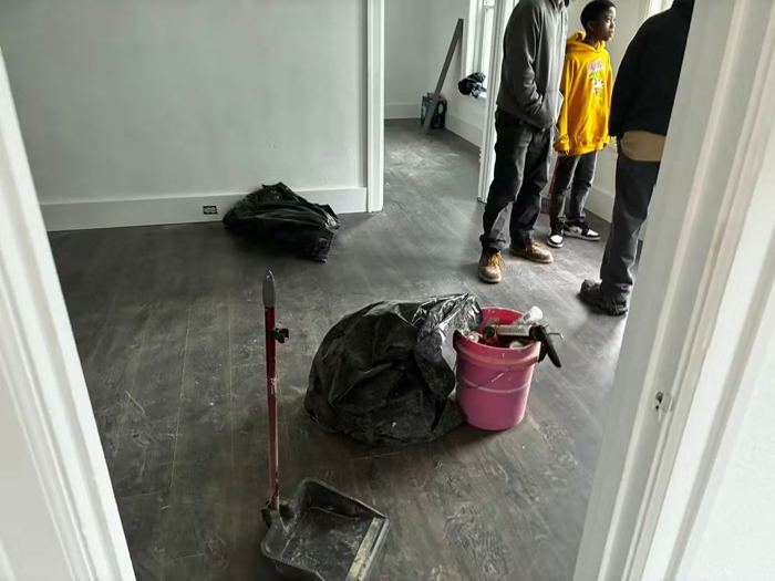 Interior cleanup crew